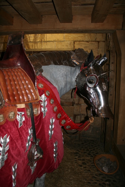 Warwick Castle (2).JPG